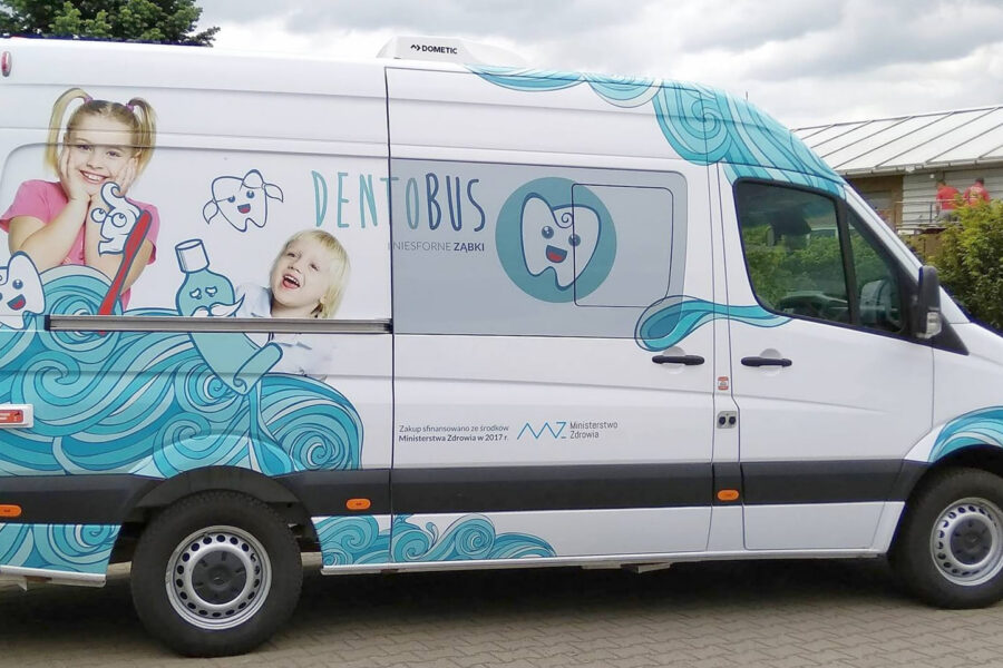 Dentobus wróci do Rzepina 21 sierpnia z bezpłatnymi badaniami dla dzieci